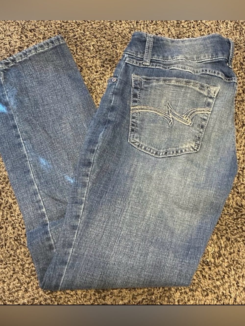 Wrangler Women’s Straight Leg Jeans